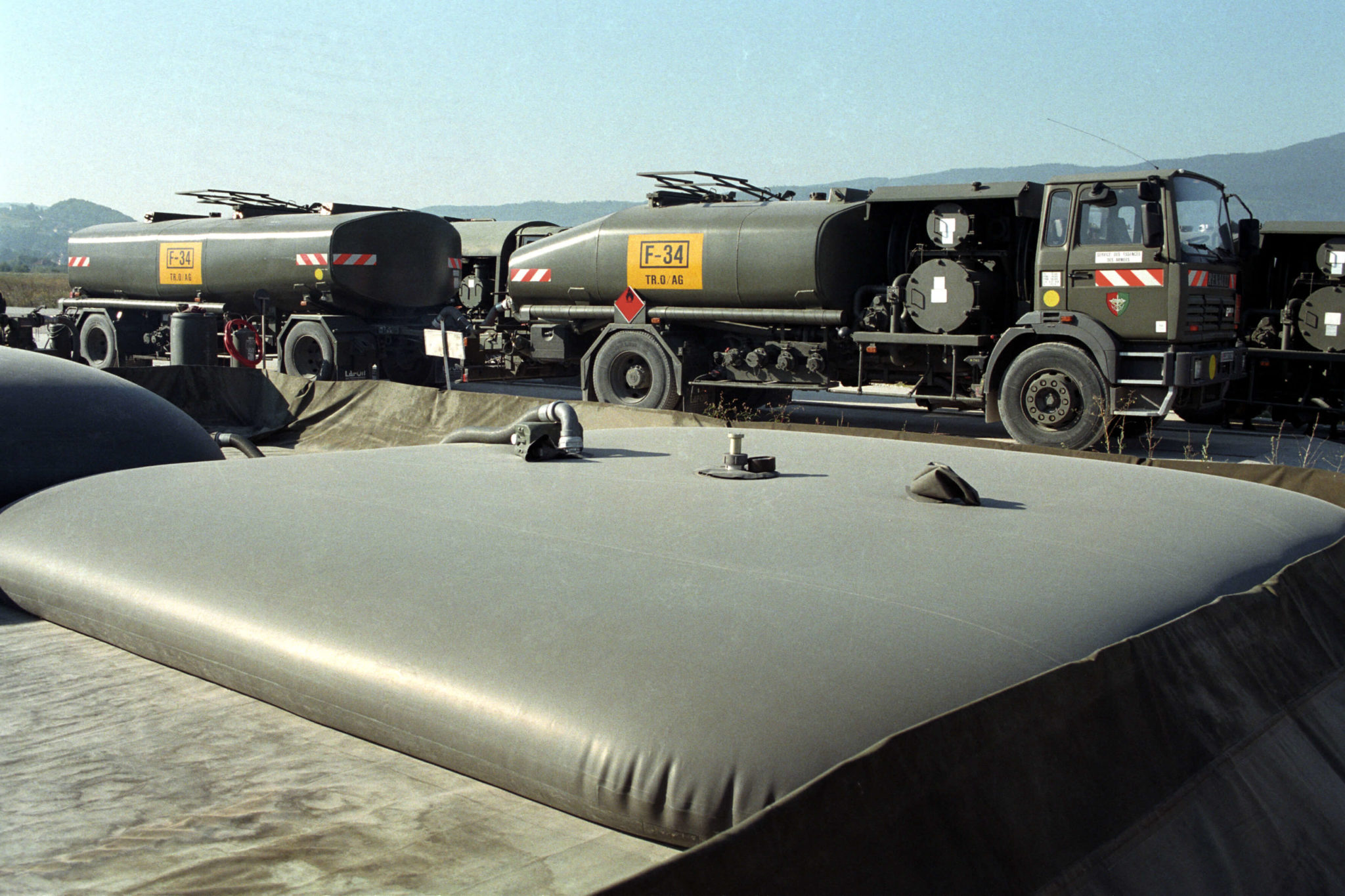 bladder-fuel-tank-2048x1365.jpg